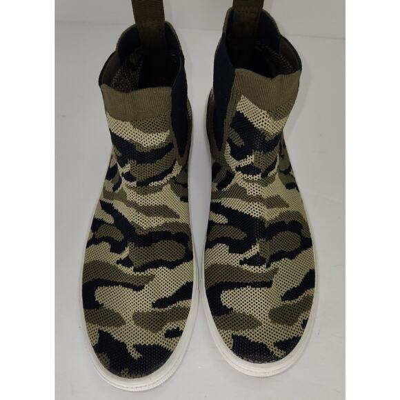 Mudd Size 8 Joanne Woman’s Mesh Sock Camouflage Pull-On Walking Shoes - Picture 3 of 13
